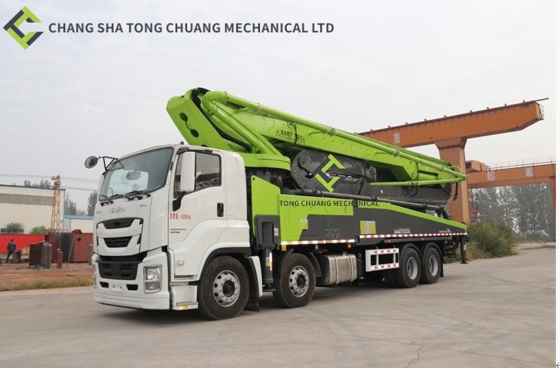 58 Meters Concrete Pump Truck 4 Bridge With Isuzu Engine